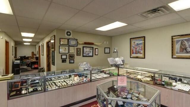 Ron’s Coins & Collectibles